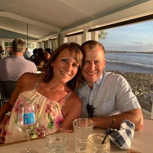 Meet your Posher, Carin